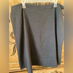 Calvin Klein woman size 14w NWT grey a-line